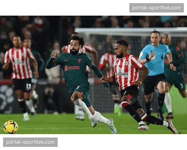 曼城对阵布伦特福德赛前：海文将与马奎尔搭档中卫